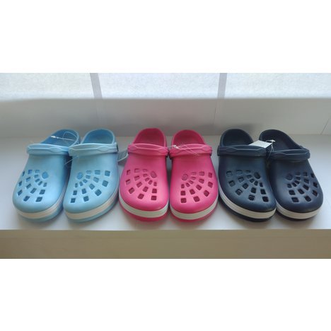 crocs vsechny.jpg